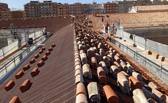 Rehabilitación de tejado antiguo de pizarra